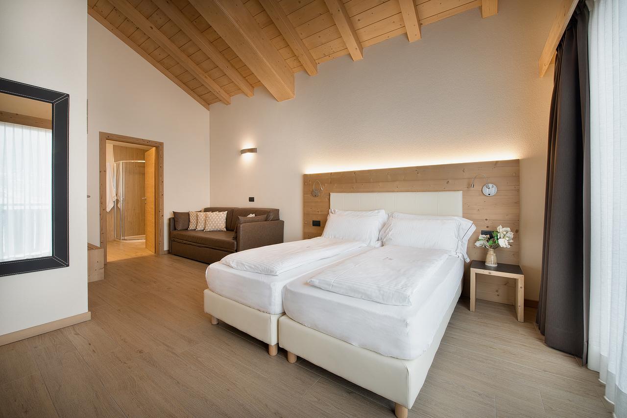 Hotel Silvestri Livigno Exteriör bild
