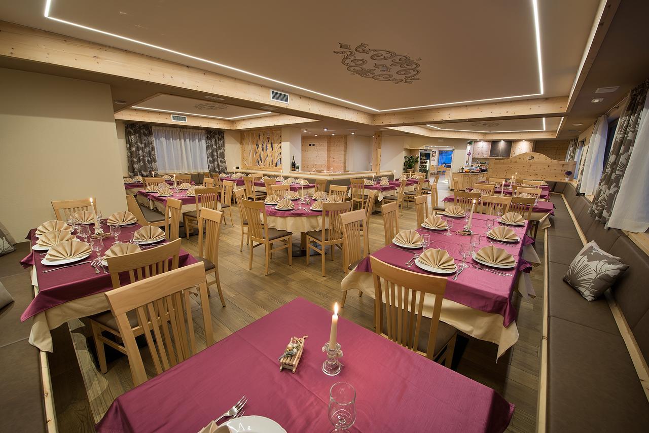 Hotel Silvestri Livigno Exteriör bild