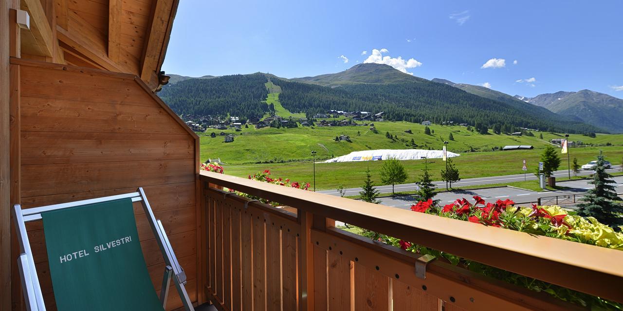 Hotel Silvestri Livigno Exteriör bild